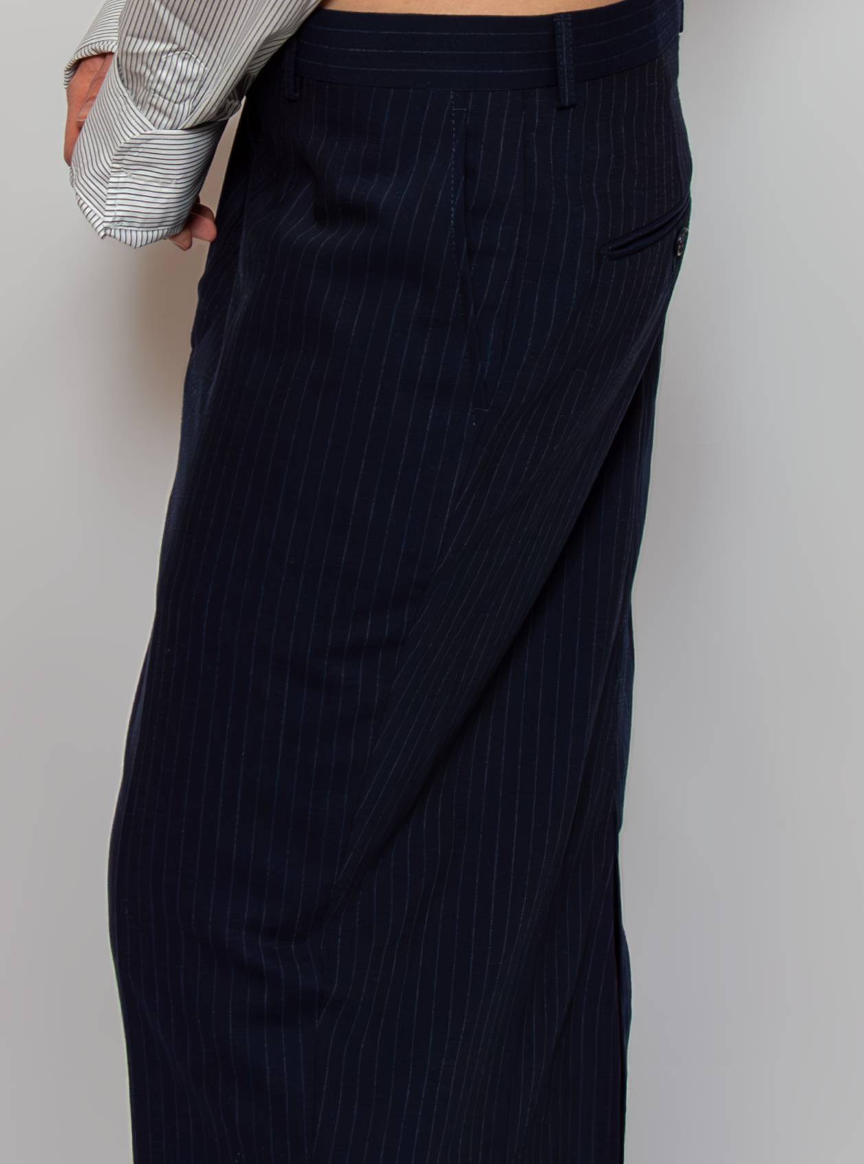 Long skirt