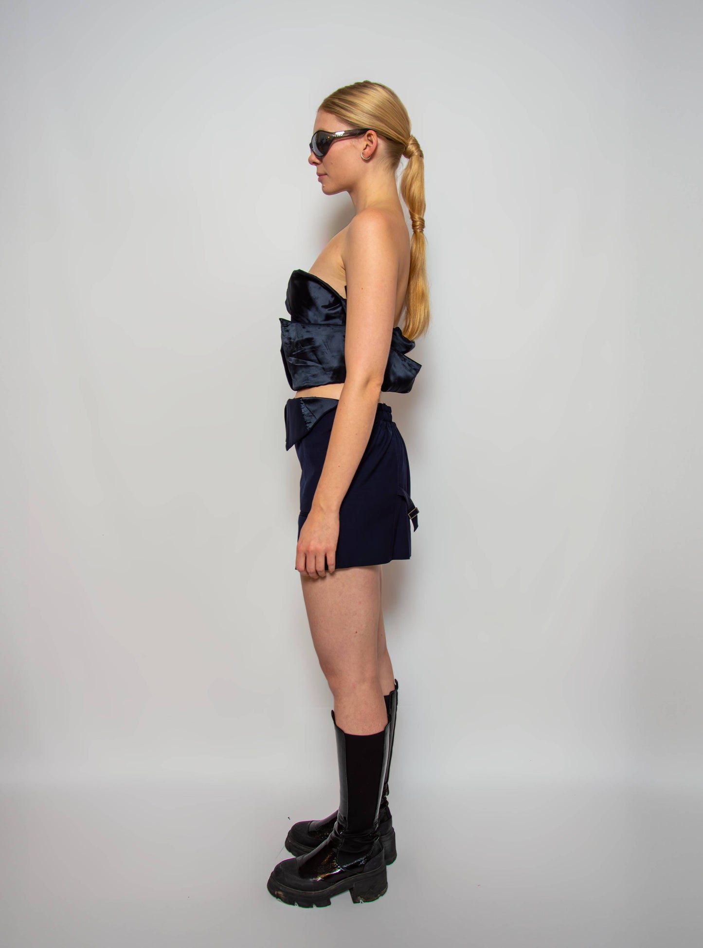 Short skirt