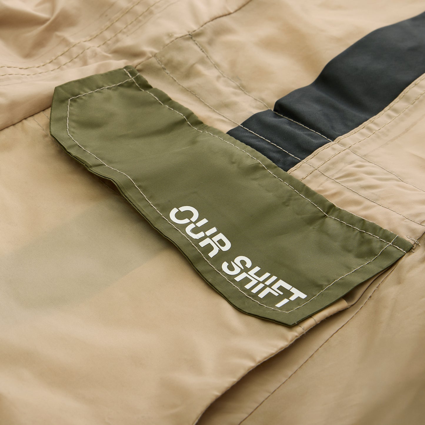UPCYLCED UTILITY VEST