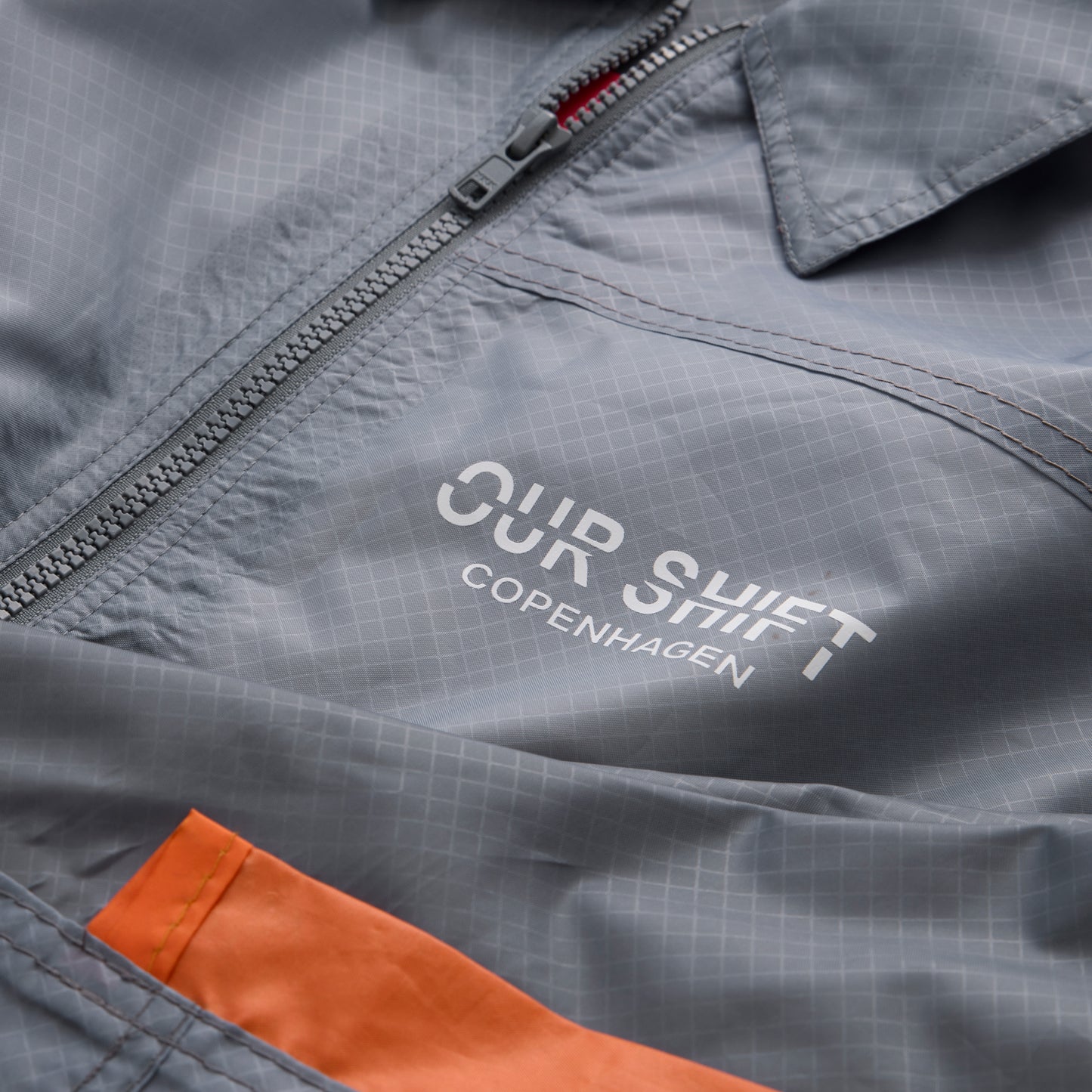 TECHNICAL BLOCK JACKET