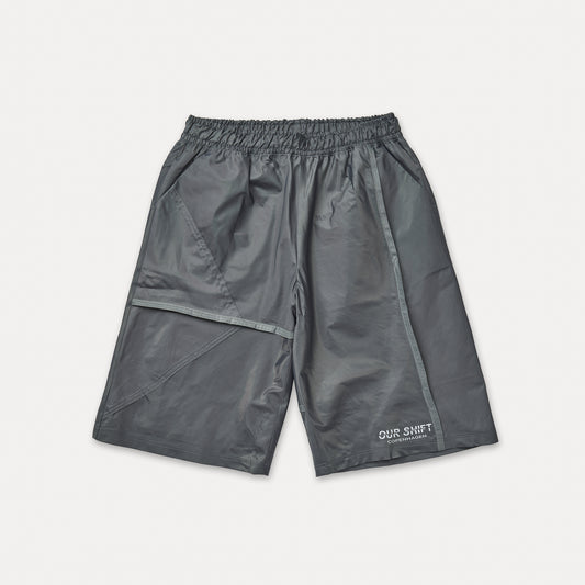 MONOCHROMATIC 3/4 SHELL SHORTS