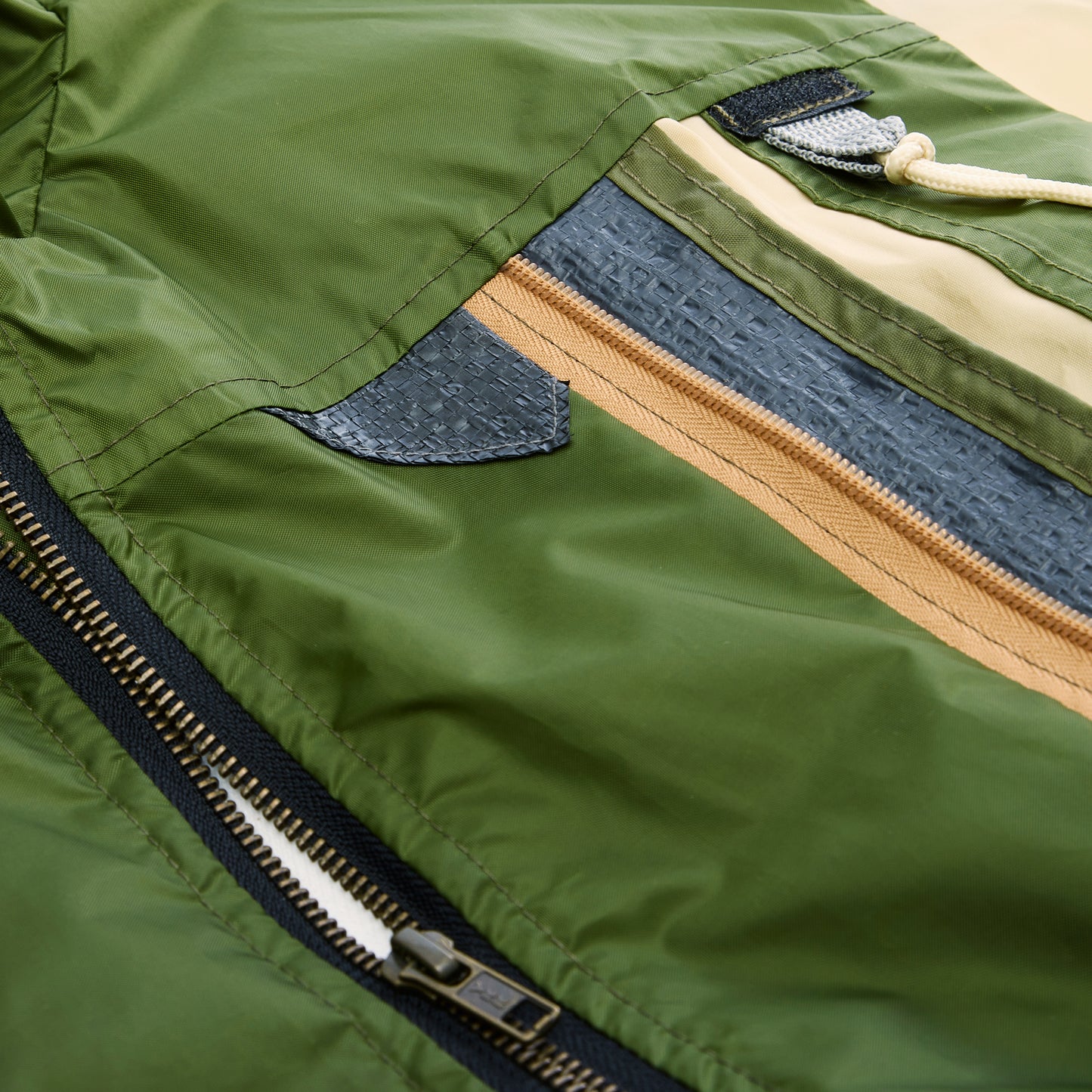 UPCYLCED UTILITY VEST