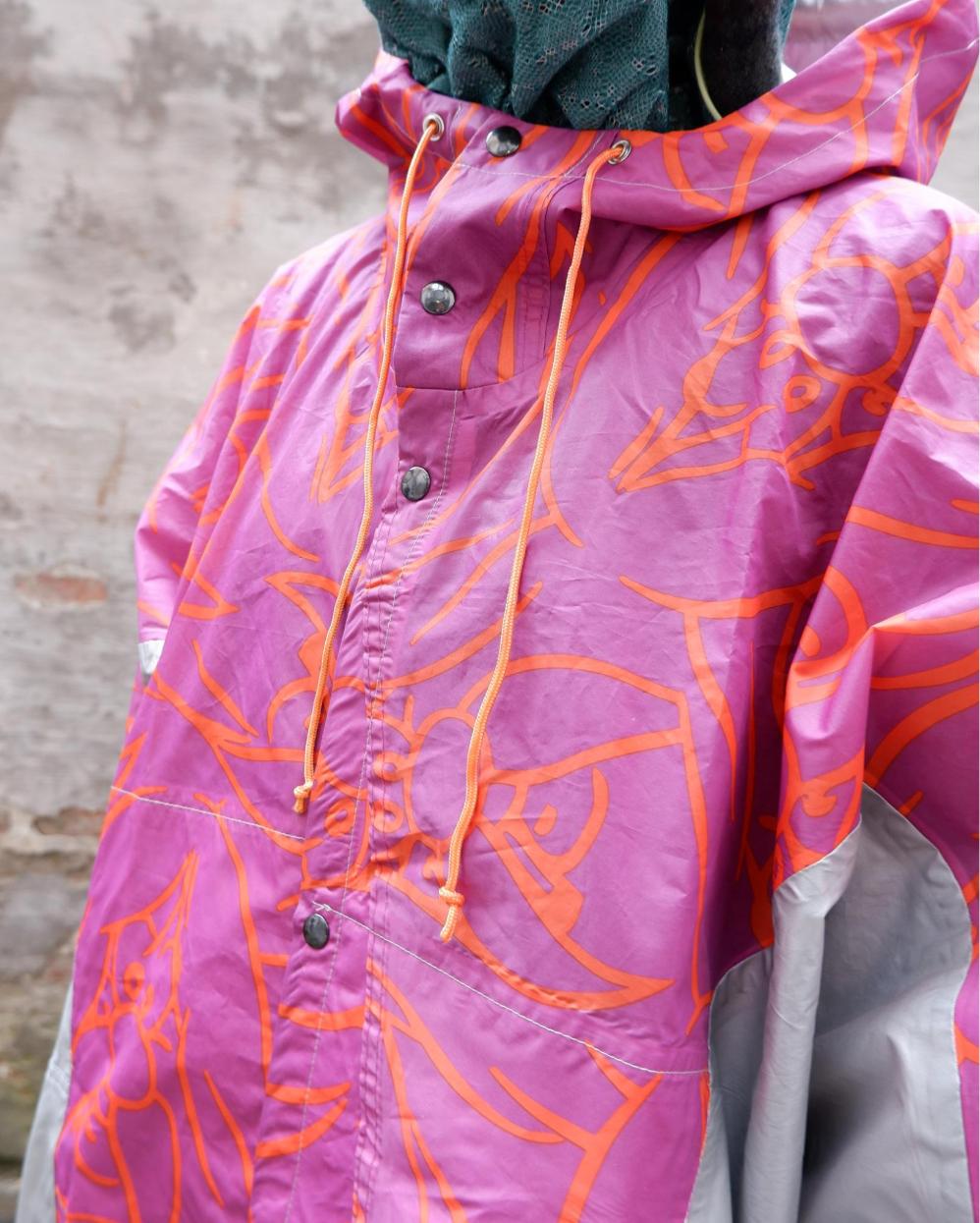 East city N52 RAINCOAT