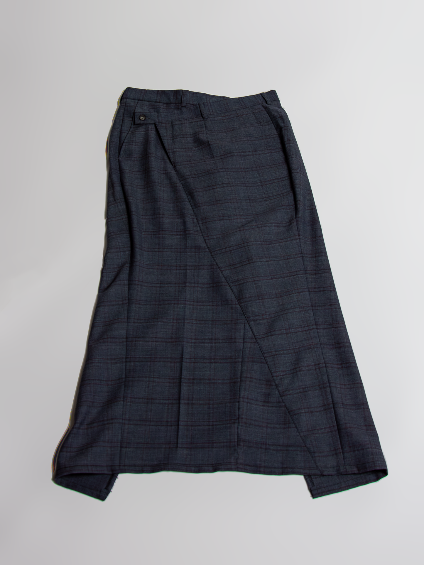 Asymetic skirt