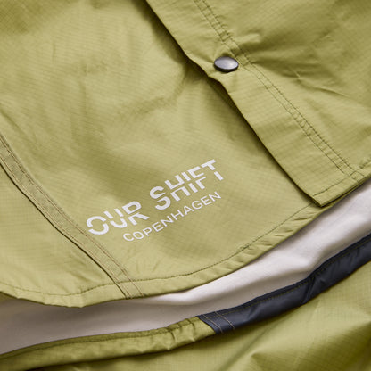 DIRECTIONAL OVERSHIRT