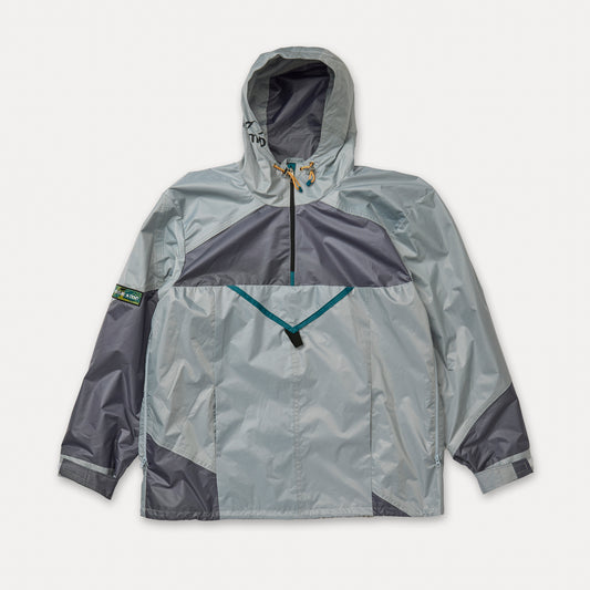 MULTI-PANEL WINDBREAKER