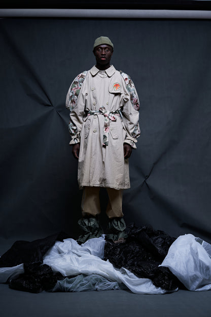 SAND TRENCH COAT with logo and flower details